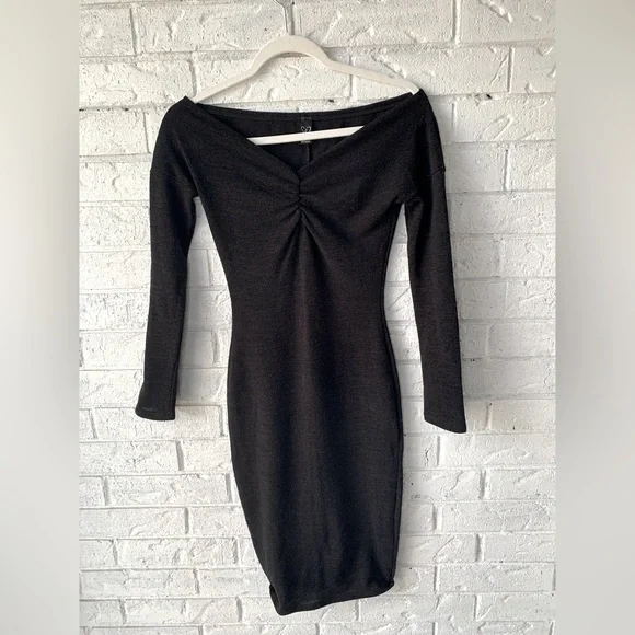 Windsor | Dresses | Black Bodycon Long Sleeve Under The Knees Dress |  Poshmark